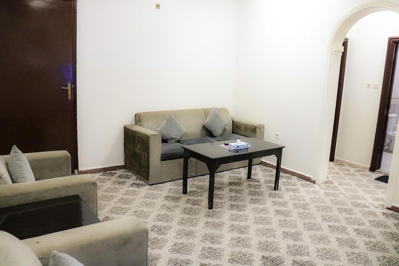 Al Farhan Hotel Suites Riyadh Exterior photo