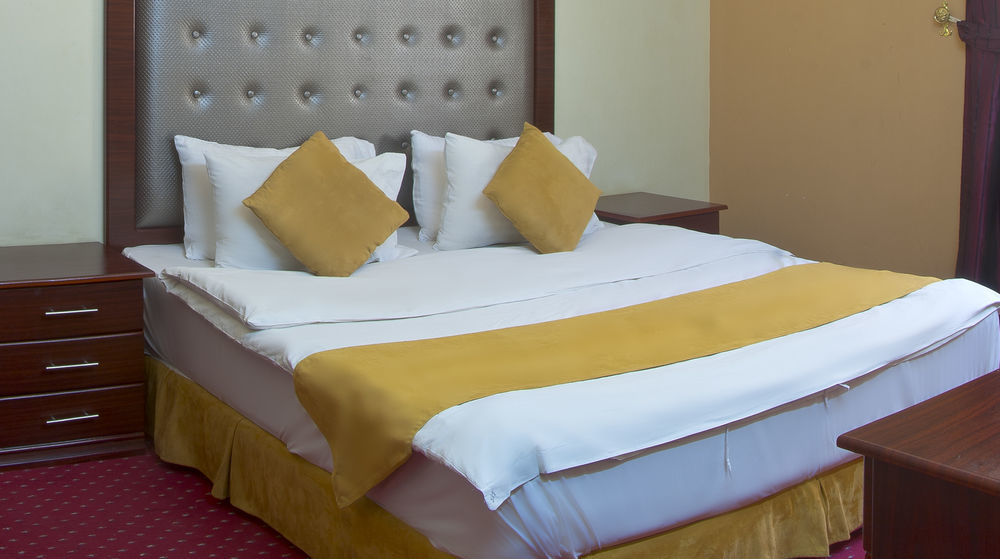 Al Farhan Hotel Suites Riyadh Exterior photo